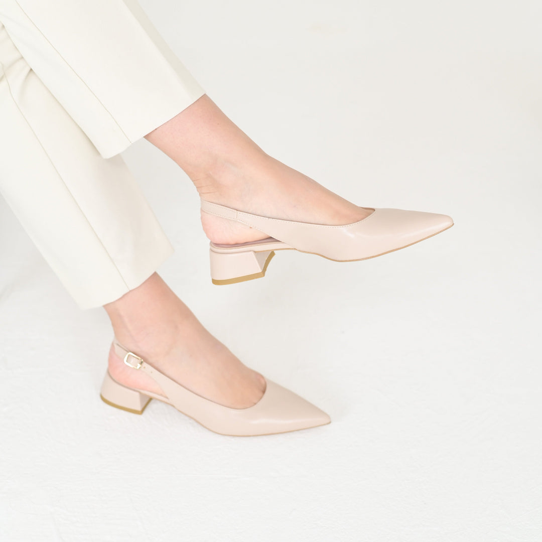 Slingback ballerine in pelle, comfort superiore per i piedi della donna.