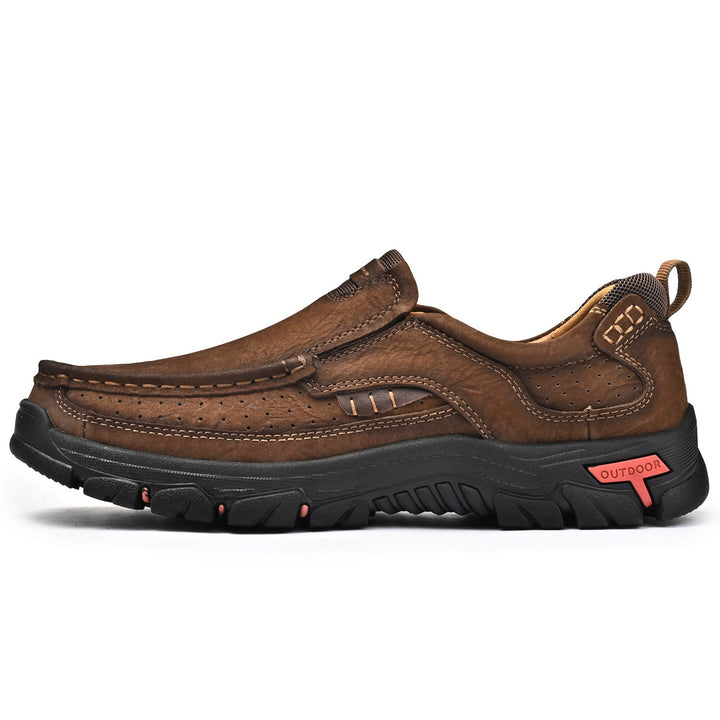 Scarpe uomo slip-on, leggere e ammortizzate, suola antiscivolo, perfette per ogni giorno.