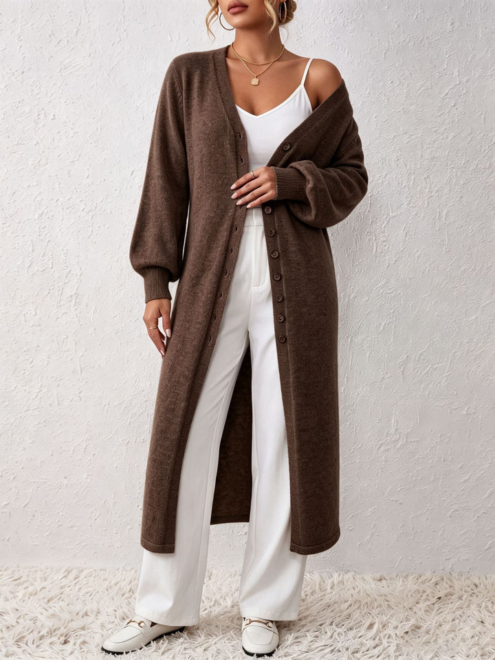 Moda autunno inverno: cardigan lungo donna elegante, versatile e confortevole per ogni occasione.