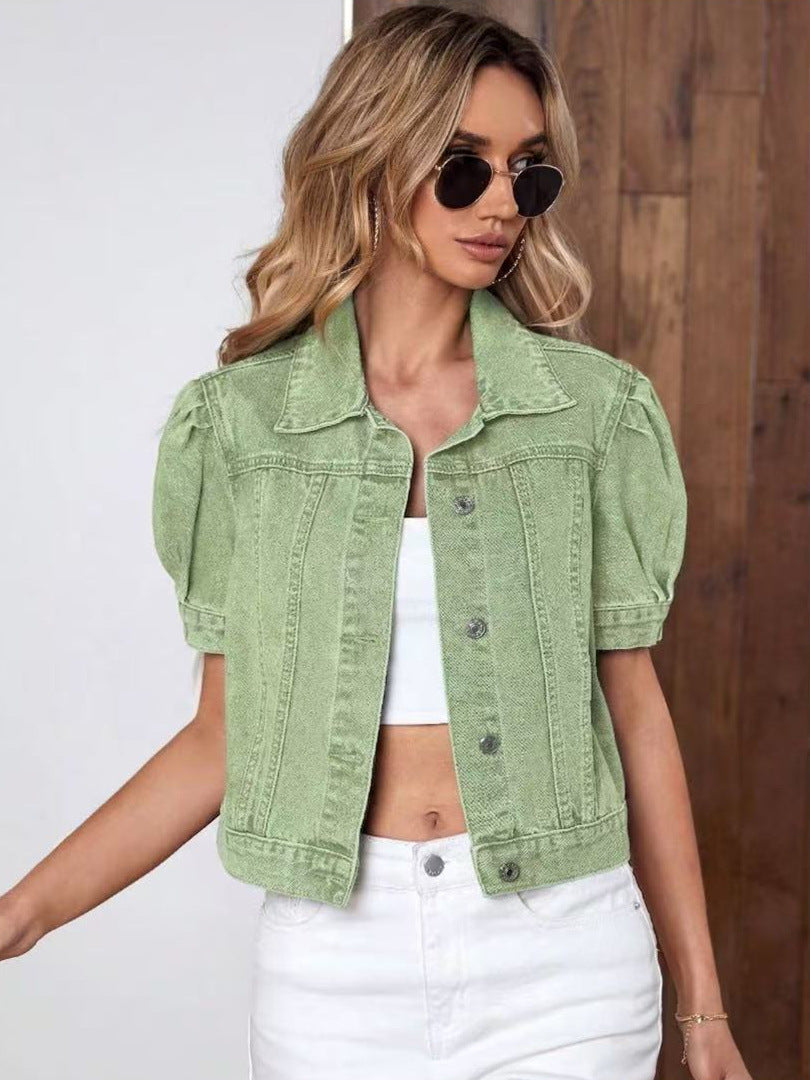 Giacca donna casual, maniche a sbuffo. Un capospalla retrò per un look quotidiano e versatile.