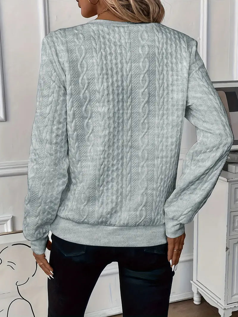 Maglione donna casual chic con cerniera, un capo di moda indispensabile per l'inverno.
