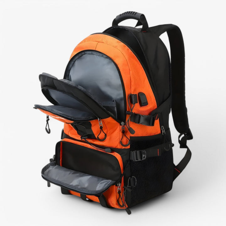 Zaino trekking 40L unisex, pratico e resistente per escursioni, viaggi e uso quotidiano all'aperto.