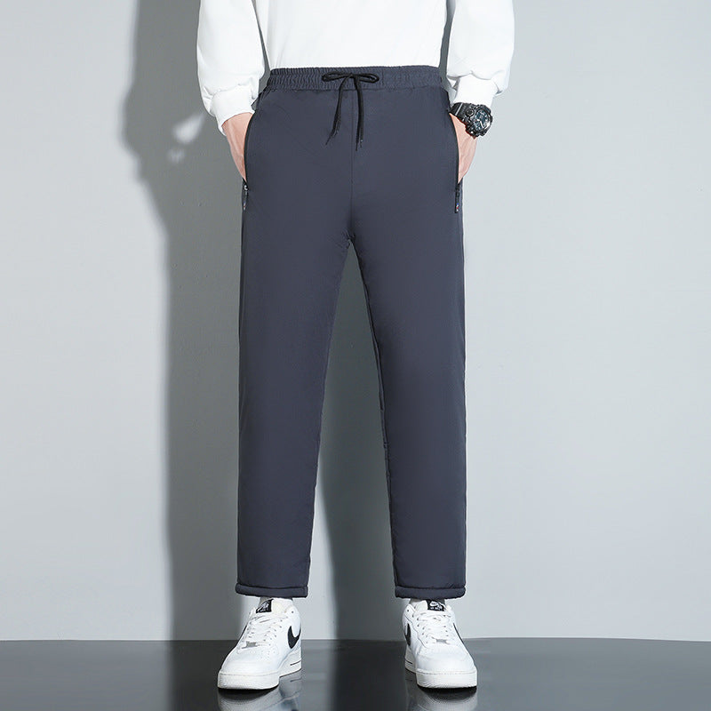 Pantaloni uomo invernali grigi o neri, caldi e confortevoli. Moda uomo streetwear con vita media, ideali contro il freddo.