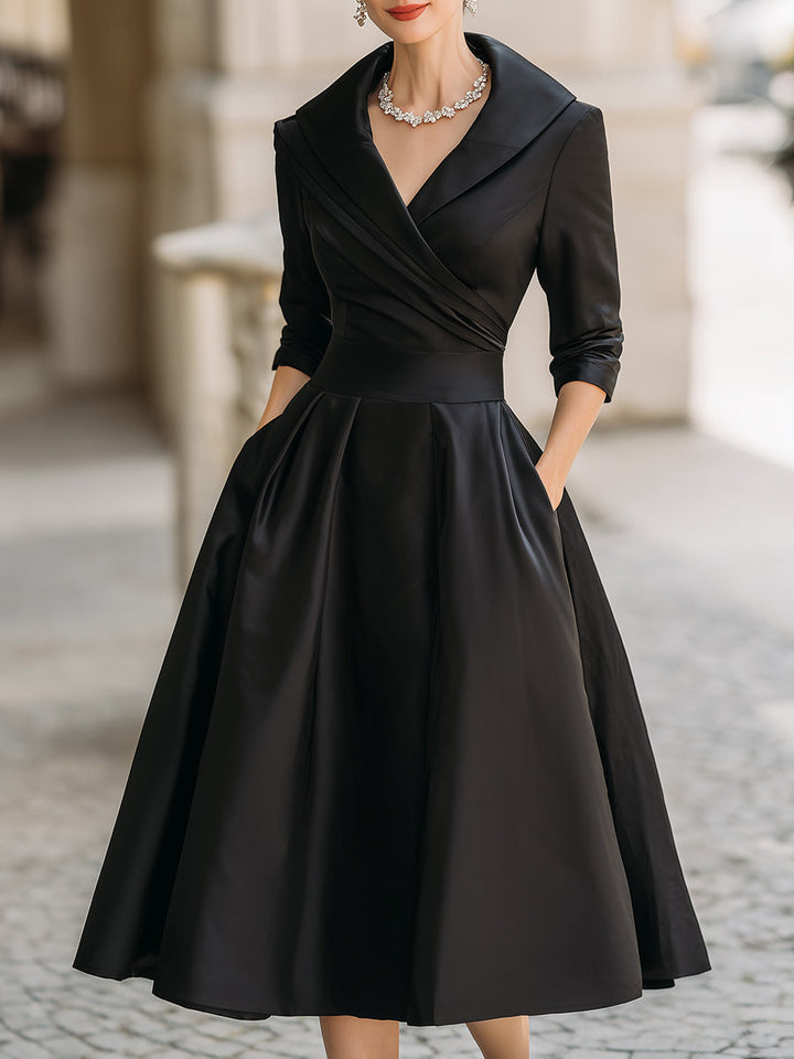 Abito midi elegante da donna, stile A-line plissettato vintage, perfetto per cerimonia o sera.