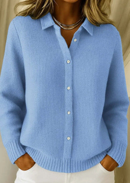 Maglione donna retro con bottoni e fantasia a quadri, ideale per look casual e confortevoli.