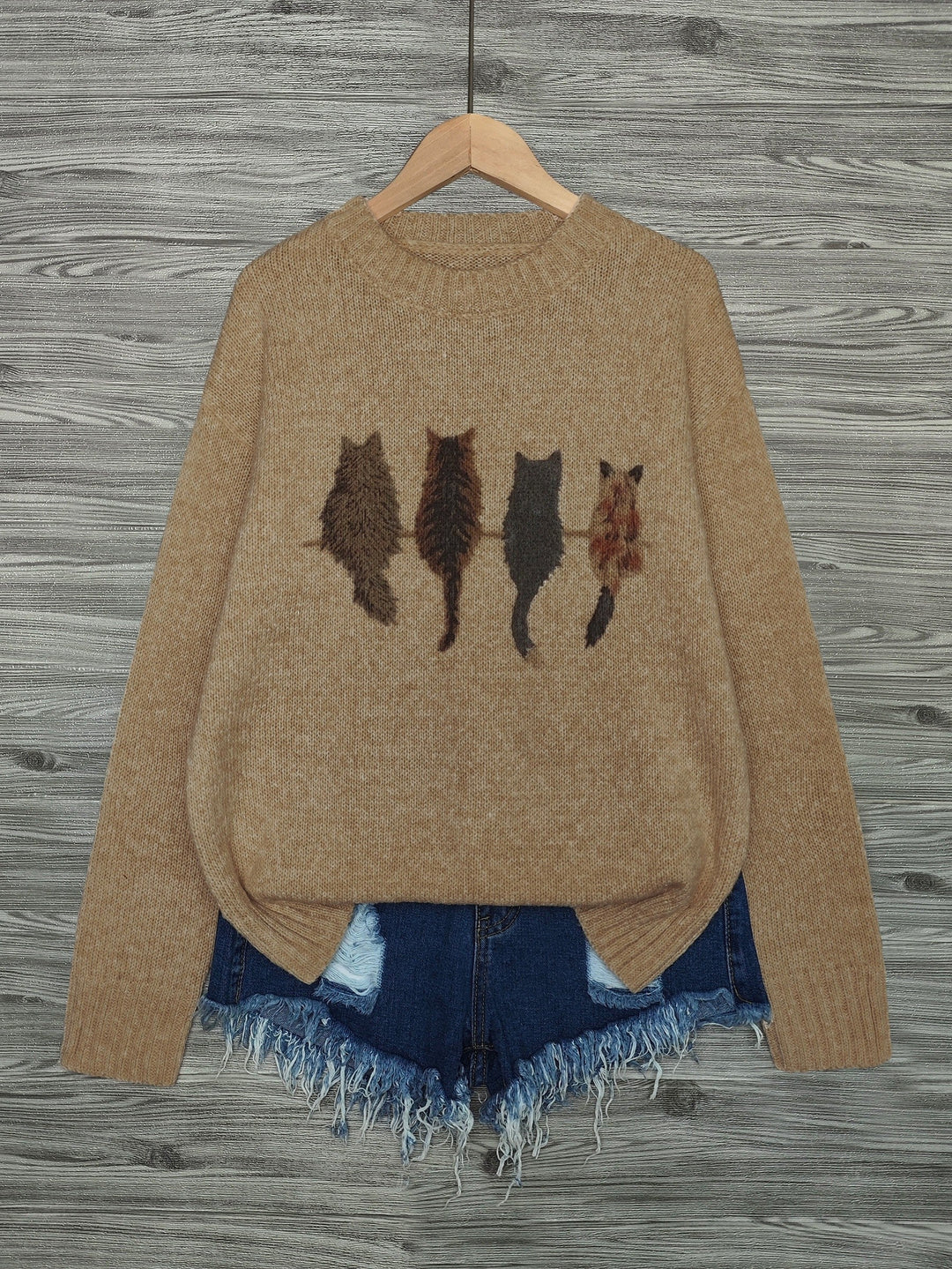 Maglione oversize donna, gatti. Girocollo, vestibilità comoda per il tuo inverno casual.