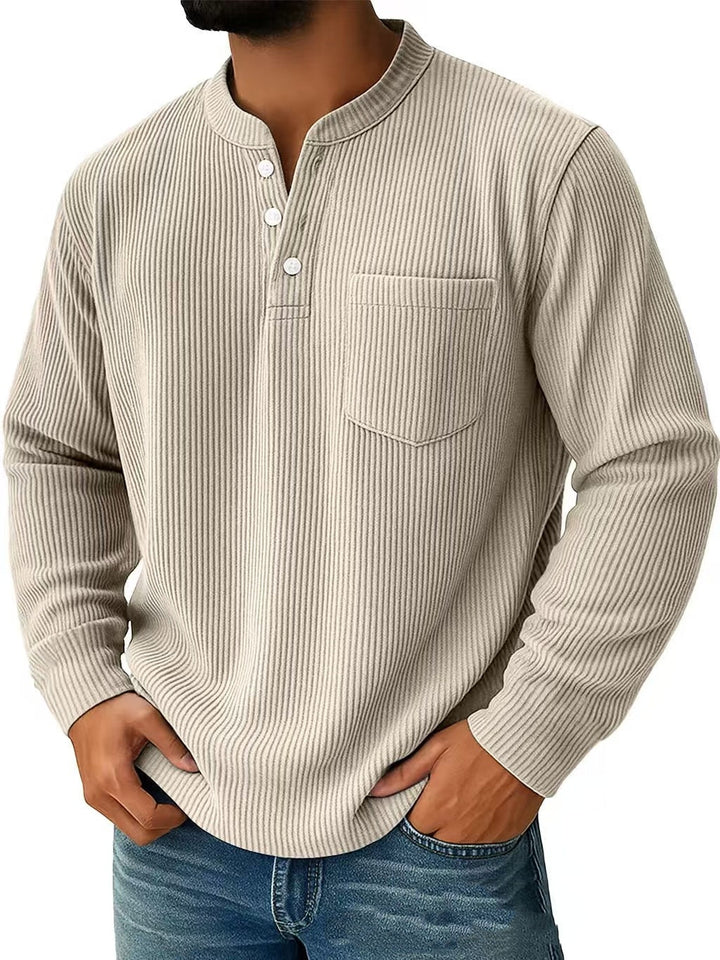 Camicia da uomo Henley nera, maniche lunghe, design classico con collo a bottoni. Perfetta per ogni giorno.