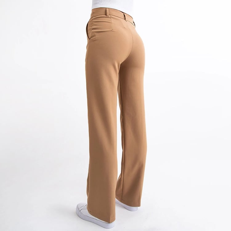 Pantaloni donna tinta unita, vita alta e gamba dritta. Perfetti per l'ufficio, eleganti e comodi.