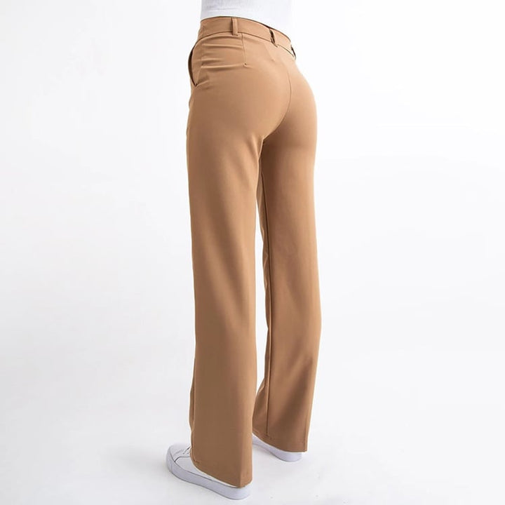 Pantaloni donna tinta unita, vita alta e gamba dritta. Perfetti per l'ufficio, eleganti e comodi.
