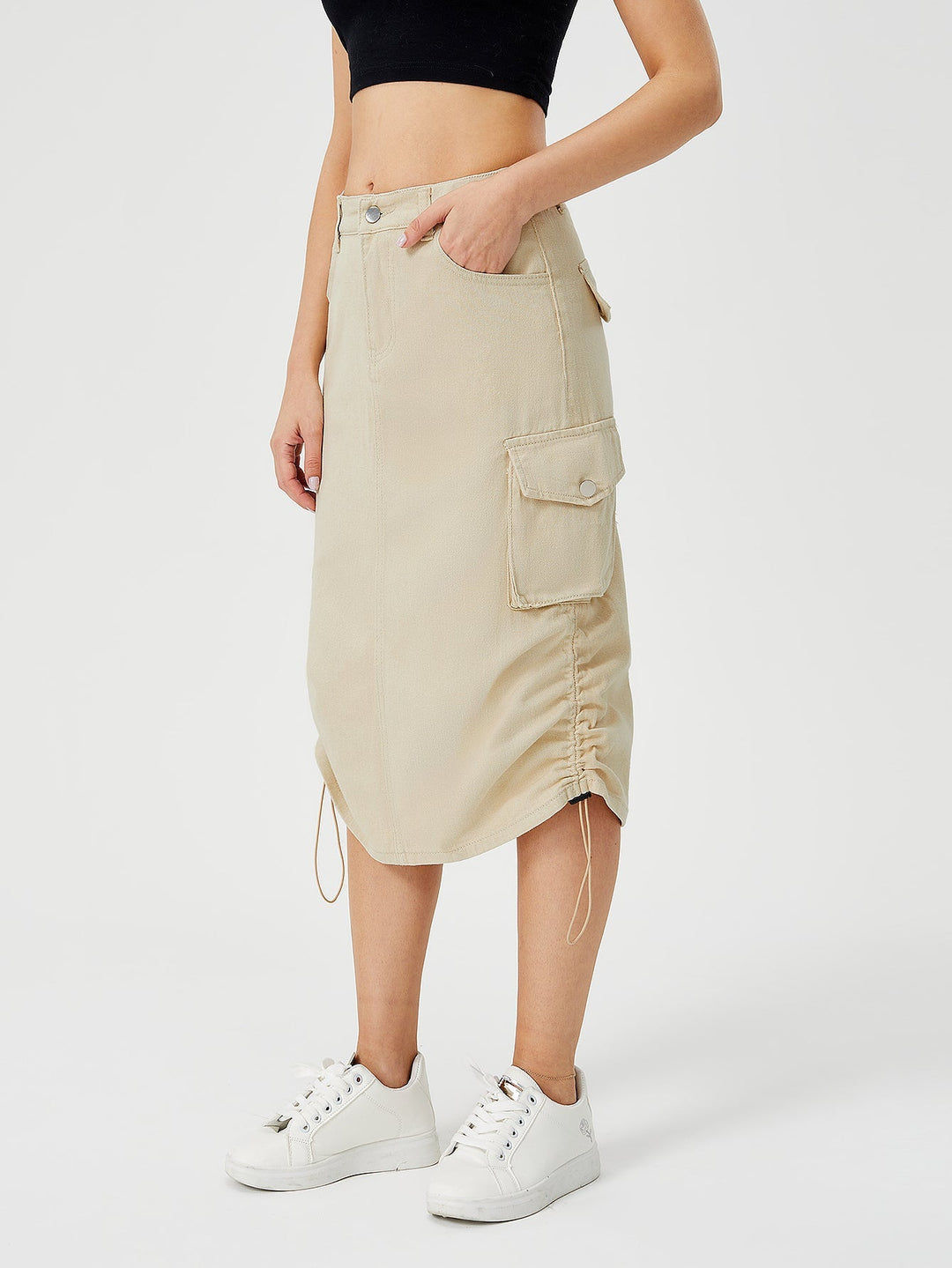 Gonna midi cargo donna comoda, vita alta, spacco e tasche. Ideale per un look casual alla moda per lei.