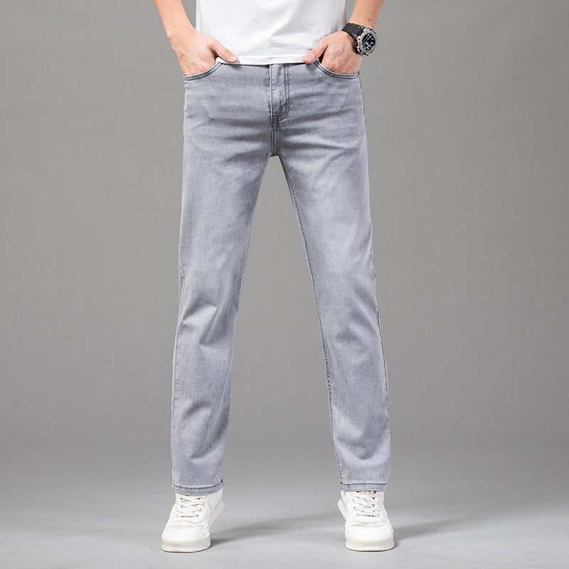 Jeans uomo slim fit blu scuro, stile moderno e confortevole. Perfetti per abbigliamento casual e tutte le stagioni.