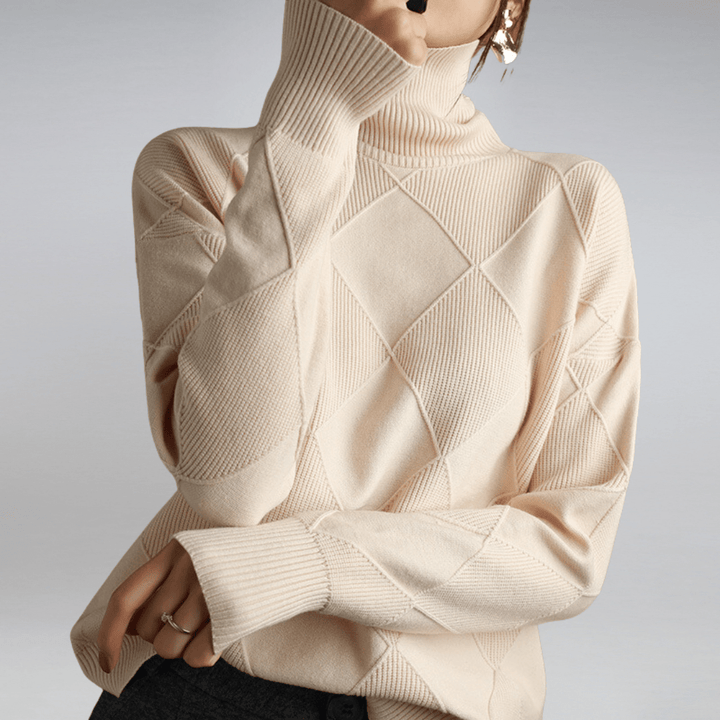 Elegante maglione dolcevita invernale da donna, in maglia morbida per un look sofisticato e caldo.
