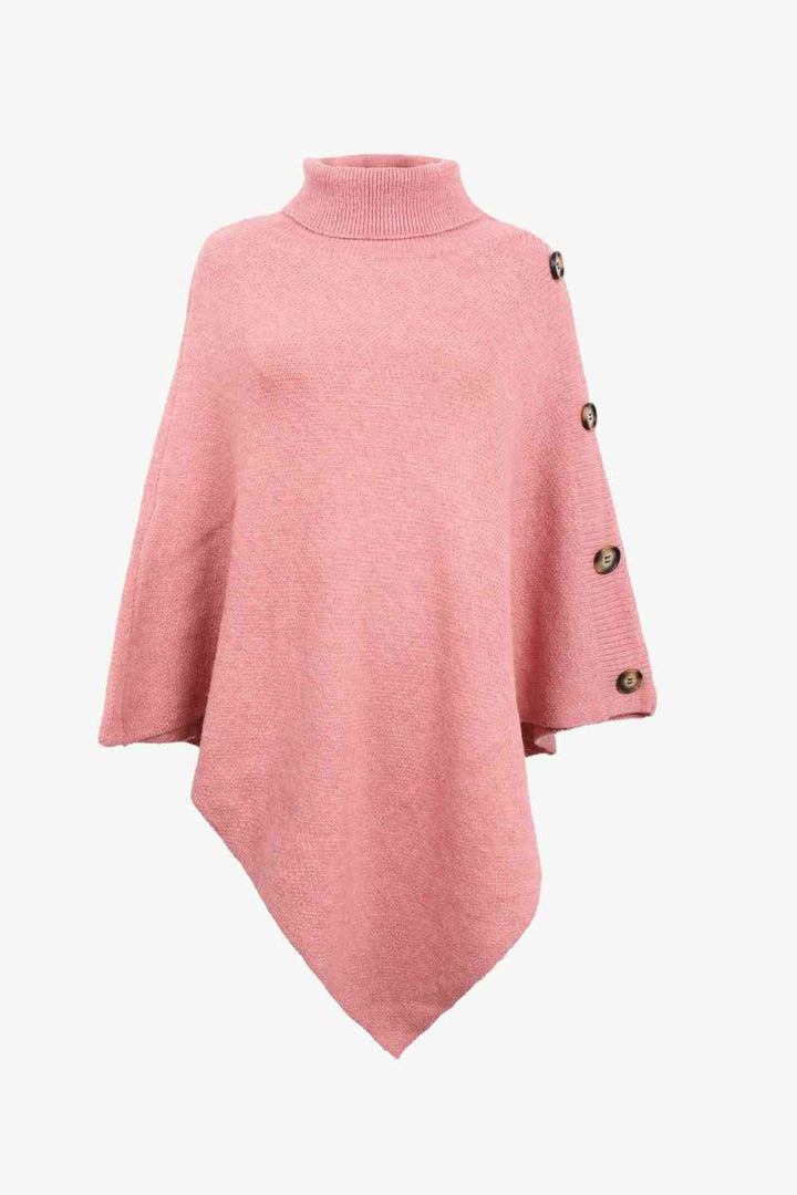 Donna che indossa poncho elegante con collo alto, look confortevole per autunno e inverno.