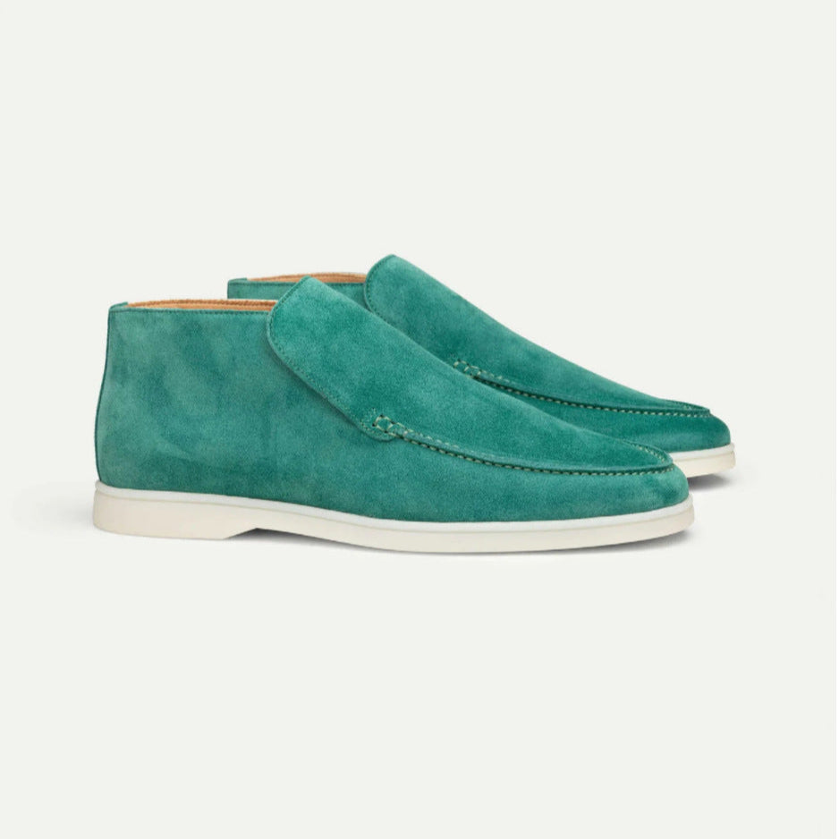 Loafers uomo slip-on comodi con punta tonda, ideali per comfort e stile quotidiano, disponibili in taglie grandi.