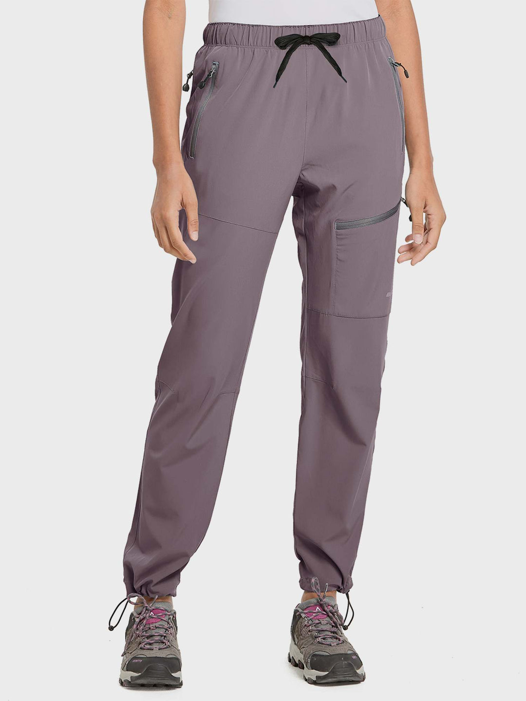 Pantaloni da montagna donna tecnici, offrono comfort e protezione avanzata.