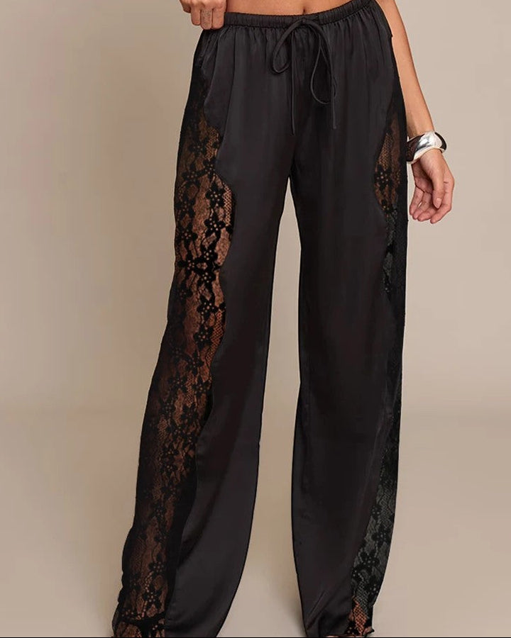 Pantaloni donna vita alta con pizzo, gamba dritta, vestibilità moderna per un look chic e confortevole.