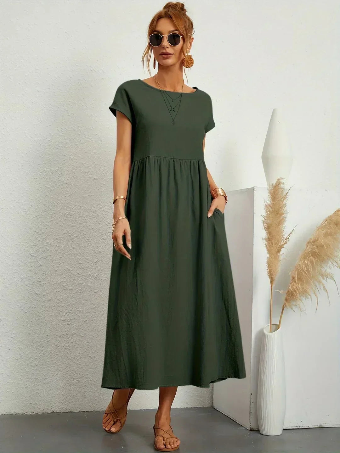 Vestito autunnale midi donna, maniche kimono, scollo rotondo, comfort e chic per l'abbigliamento.