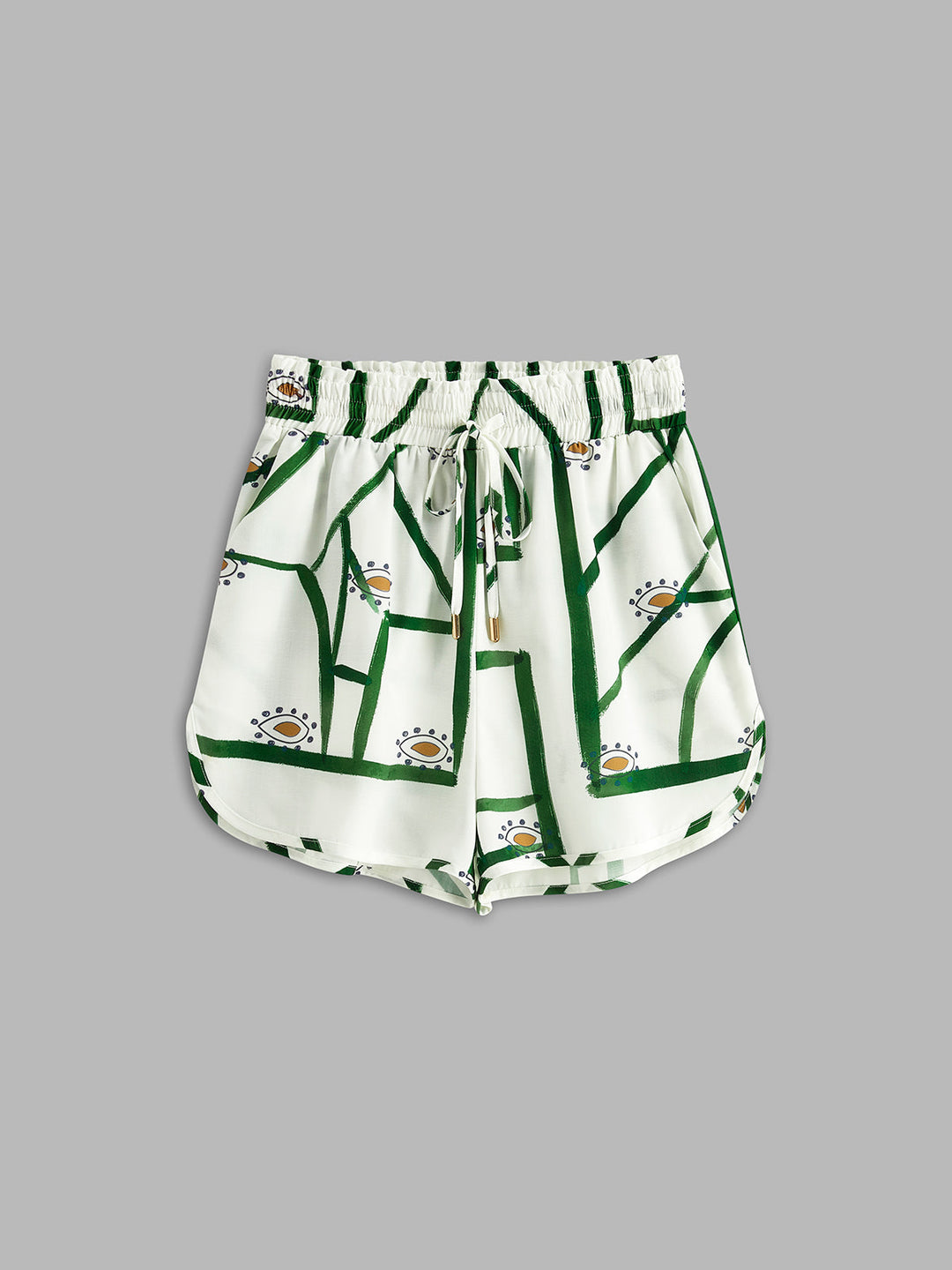 Set donna estivo con shorts e camicia oversize, un completo a stampa geometrica alla moda.