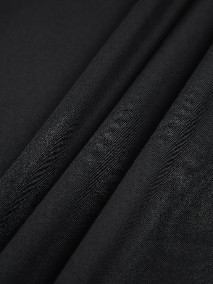 Pantaloni donna a vita alta stile palazzo, gamba larga, ideali per un comfort chic.