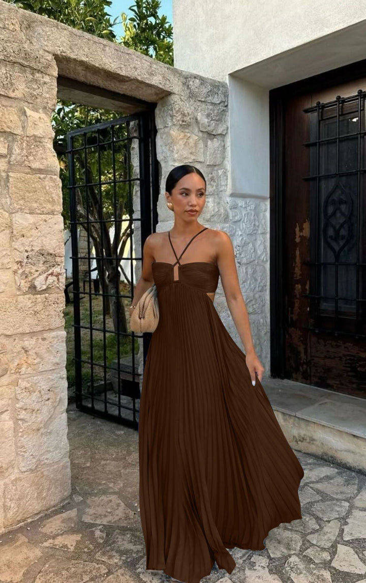Abito donna plissettato a vita alta, collo halter, vestito elegante per cerimonie e sera.