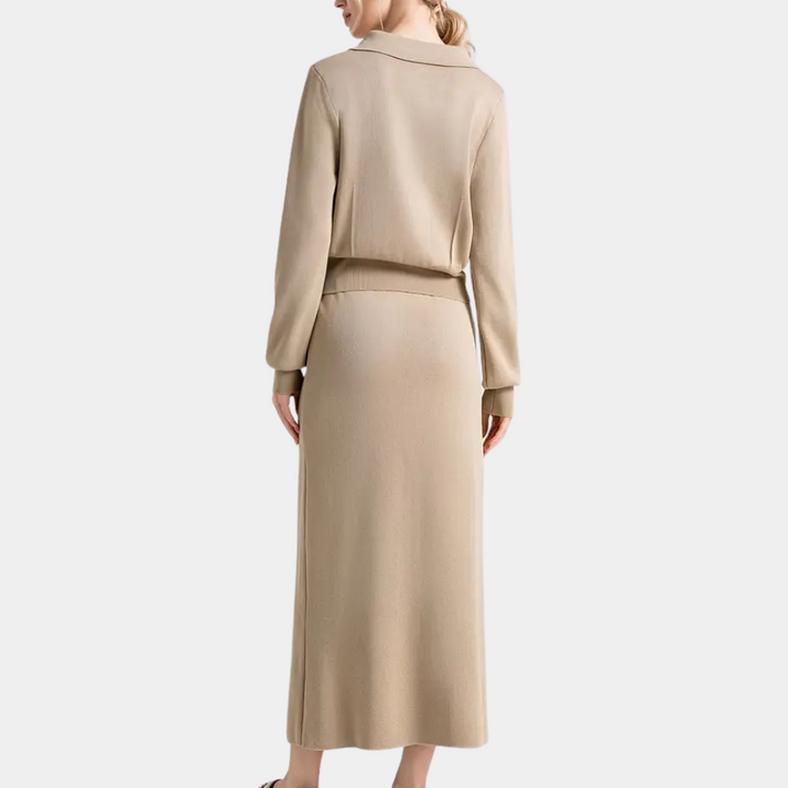 Abbigliamento donna due pezzi chic, top e pantaloni comodi, perfetti per la moda estiva.