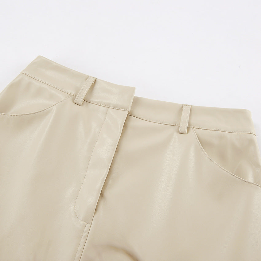 Gonna moderna a vita alta, abbigliamento femminile per ogni occasione. Stile italiano e comfort.