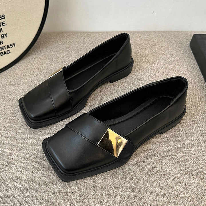 Ballerine donna eleganti e comode per la primavera estate, con punta quadrata e fibbia. Perfette per l'ufficio o il tempo libero.