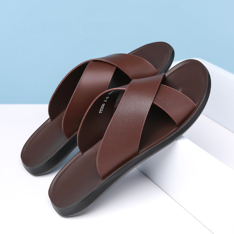 Dettaglio sandali uomo estivi aperti: materiale traspirante per comfort estivo. Ideali per spiaggia e relax.