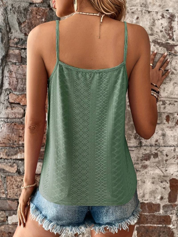 Blusa estiva donna con dettagli raffinati, perfetta per un look femminile e alla moda.