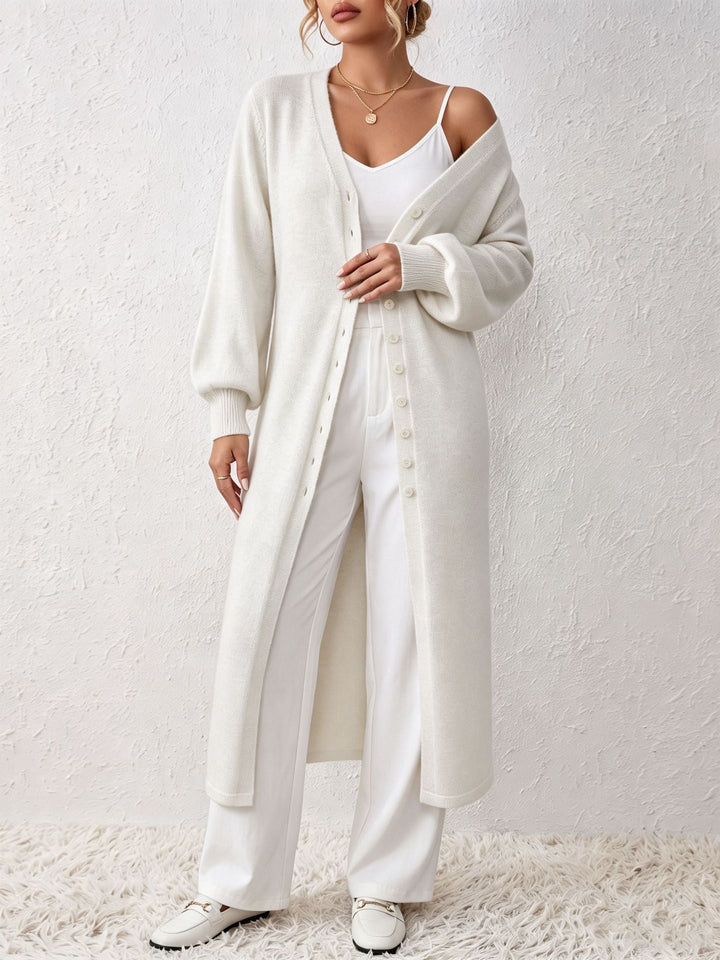 Cardigan lungo aperto da donna, elegante e morbido, ideale per look sofisticati e confortevoli.