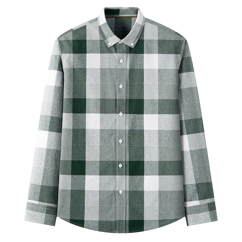 Camicia scozzese da uomo a maniche lunghe, perfetta per outfit casual autunnali e invernali. Abbigliamento maschile.