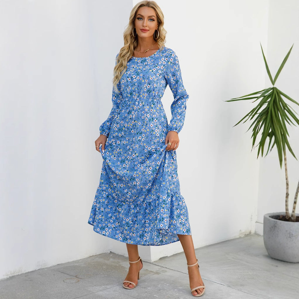 Abito lungo floreale da donna con scollo rotondo, elegante e versatile per primavera/estate.