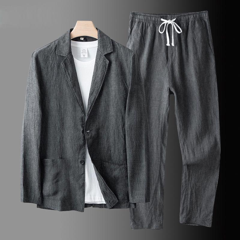 Completo sciolto casual da uomo con fibbia, due pezzi. Ideale per comfort quotidiano e stile versatile.