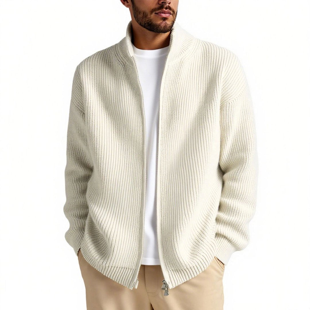 Cardigan uomo ampio a maglia, apertura frontale. Perfetto per un look casual/elegante autunnale/invernale.