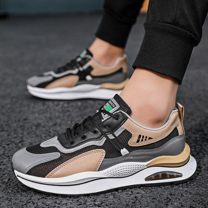 Calzature sportive donna allacciate con zeppa, versatili per la moda femminile e il passeggio urbano.