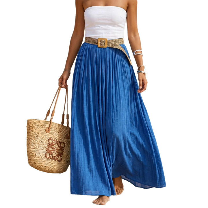 Vestito maxi donna svasato, tessuto leggero, vita morbida. Comfort per la moda estiva.