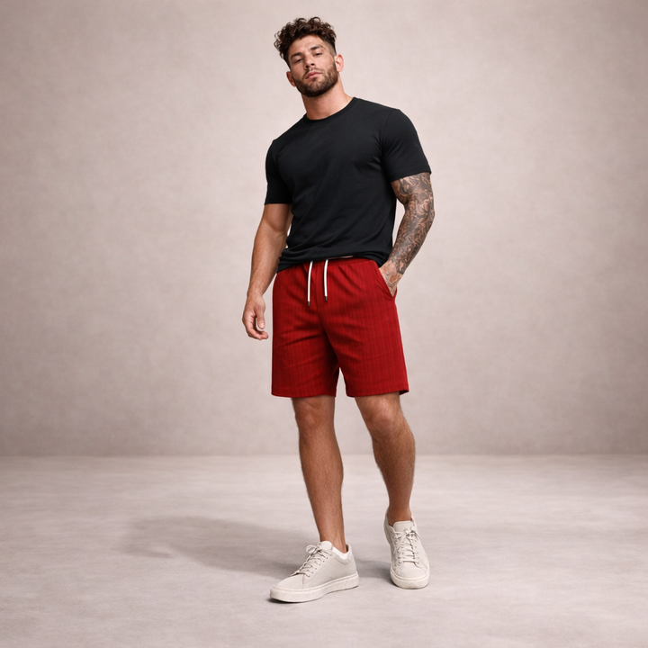 Shorts uomo estivi, ideali per chi cerca comfort e praticità, con vita regolabile.