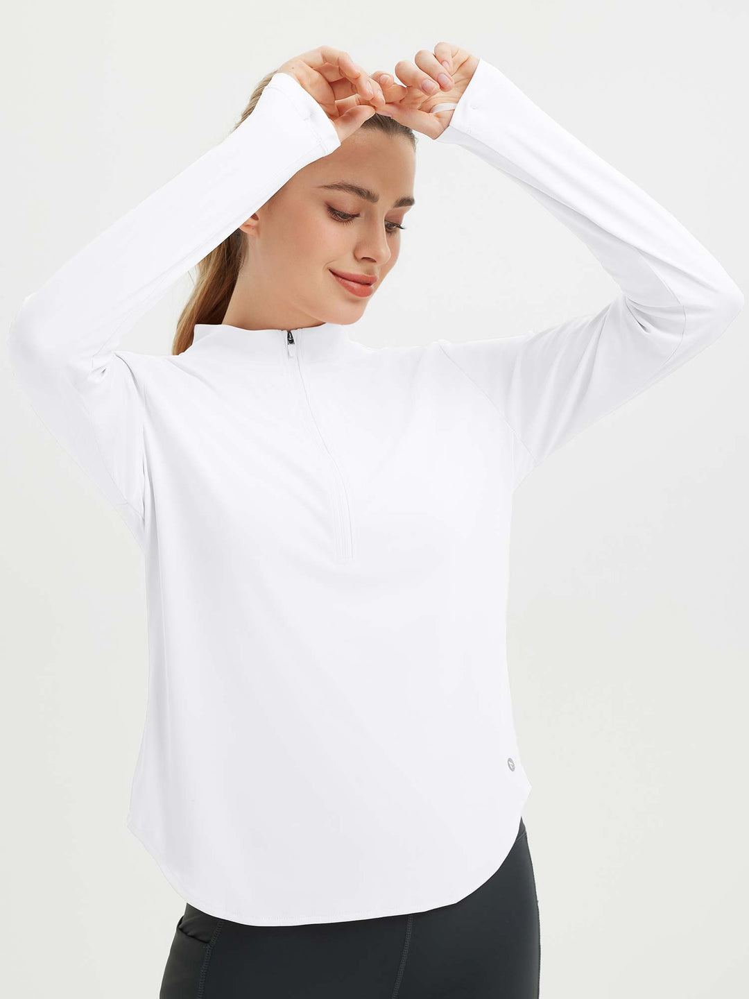 Maglia fitness donna ideale per yoga e corsa, maniche lunghe, fori pollici, mezza zip.
