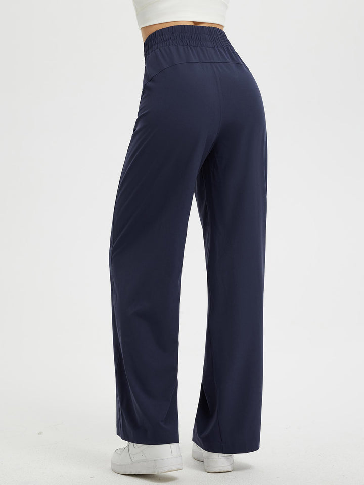 Pantaloni casual donna, vestibilità ampia e vita confortevole con elastico. Tasche, ideali per tutti i giorni.