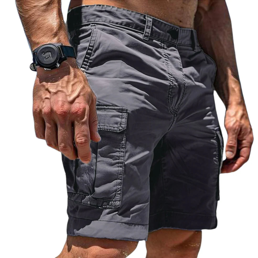 Pantaloncini cargo donna casual con vita elasticizzata e tasche ampie, ideali per comfort e look urbano.