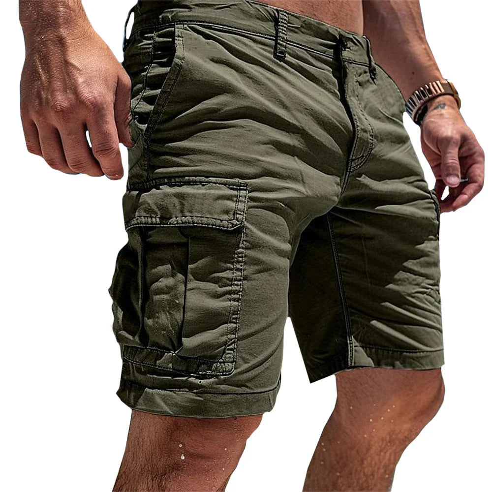 Pantaloncini cargo da donna con tasche funzionali e vita elasticizzata per massimo comfort. Stile urbano.
