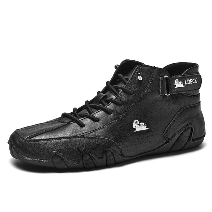 Sneakers uomo fashion nere, traspiranti e idrorepellenti. Scarpe ortopediche con comfort per tutto l'anno.