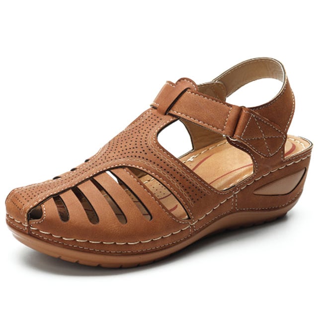 Sandali donna ortopedici: soletta ergonomica per comfort massimo e supporto ai piedi stanchi.