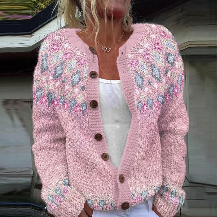 Cardigan rosa donna, versatile e casual, un capo essenziale per un look a strati elegante in ogni stagione.