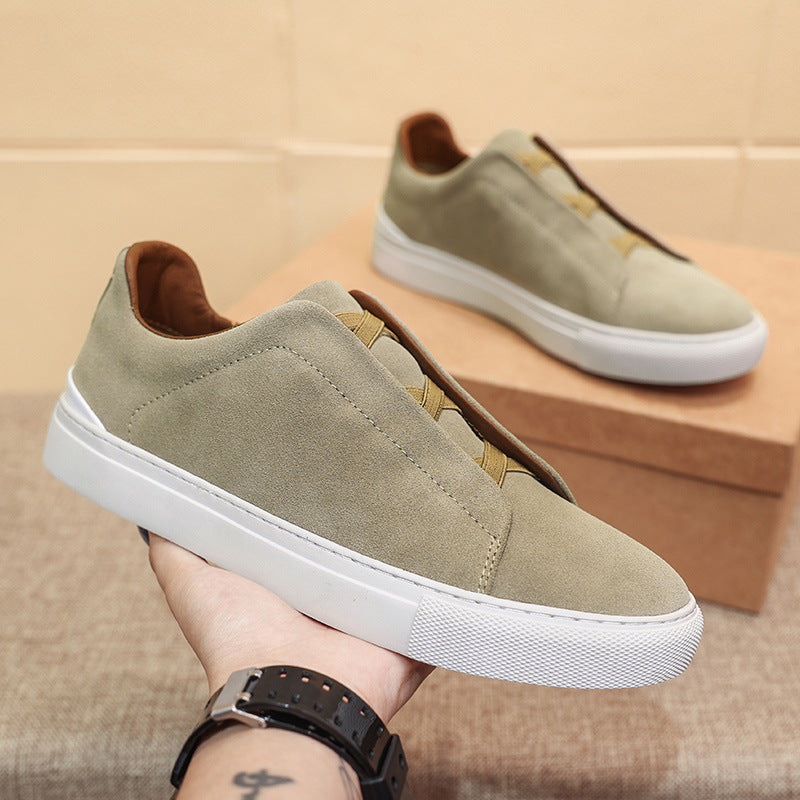 Scarpe da uomo con lacci, design elegante e casual per comfort e versatilità quotidiana assicurata.
