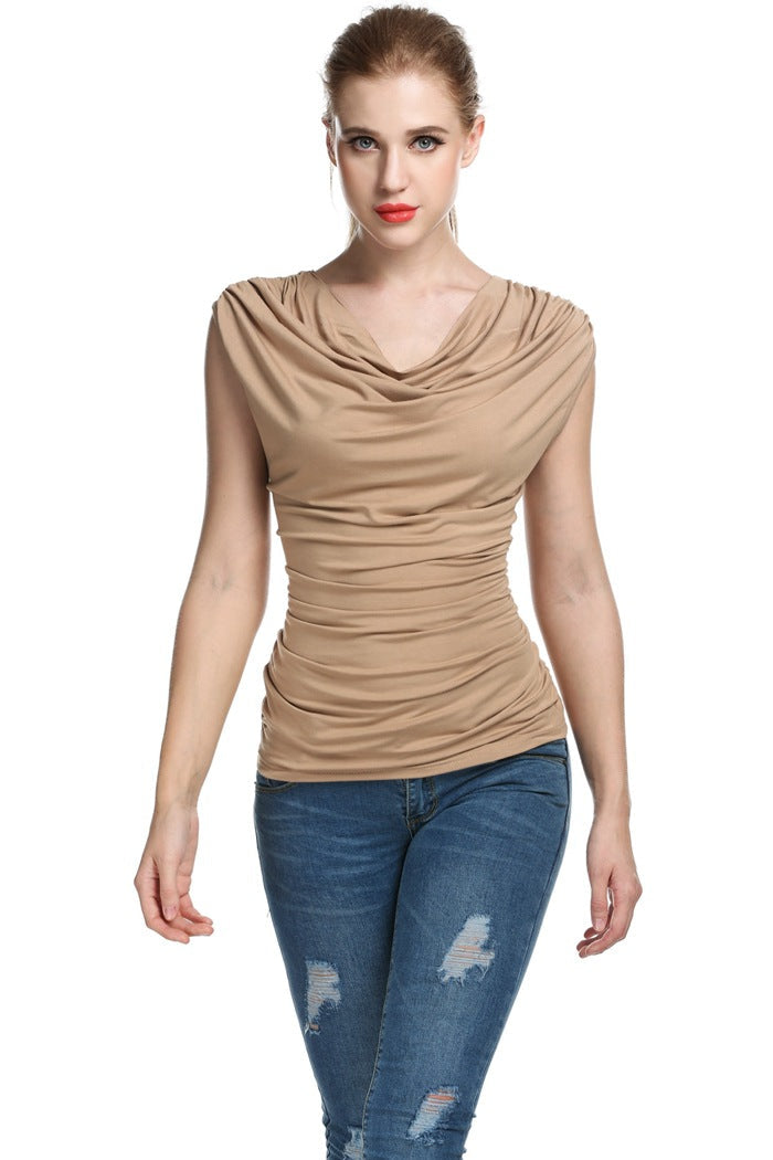 Moda donna: top slim fit senza maniche con raffinato girocollo e dettagli a pieghe, un capo essenziale per l'estate e l'ufficio.