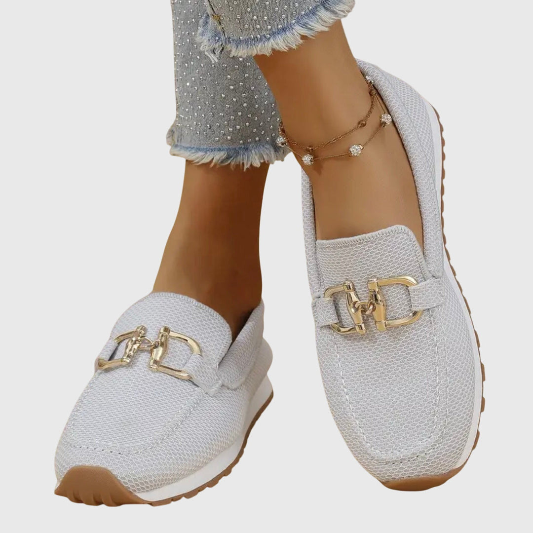 Mocassini donna con supporto plantare per comfort quotidiano. Stile casual chic, moda italiana.