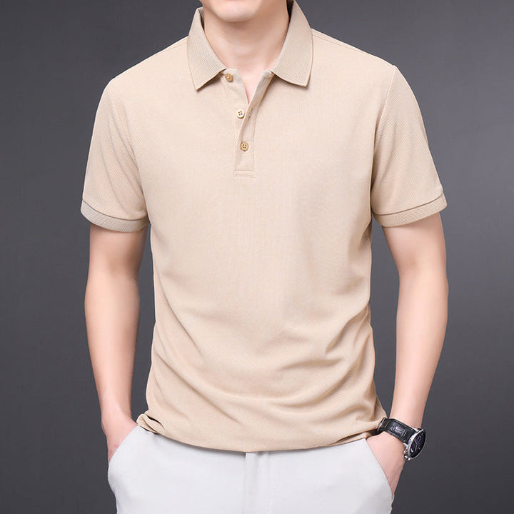 Polo uomo manica corta in cotone, con colletto a rever. Perfetta per abbigliamento estivo, casual o elegante.