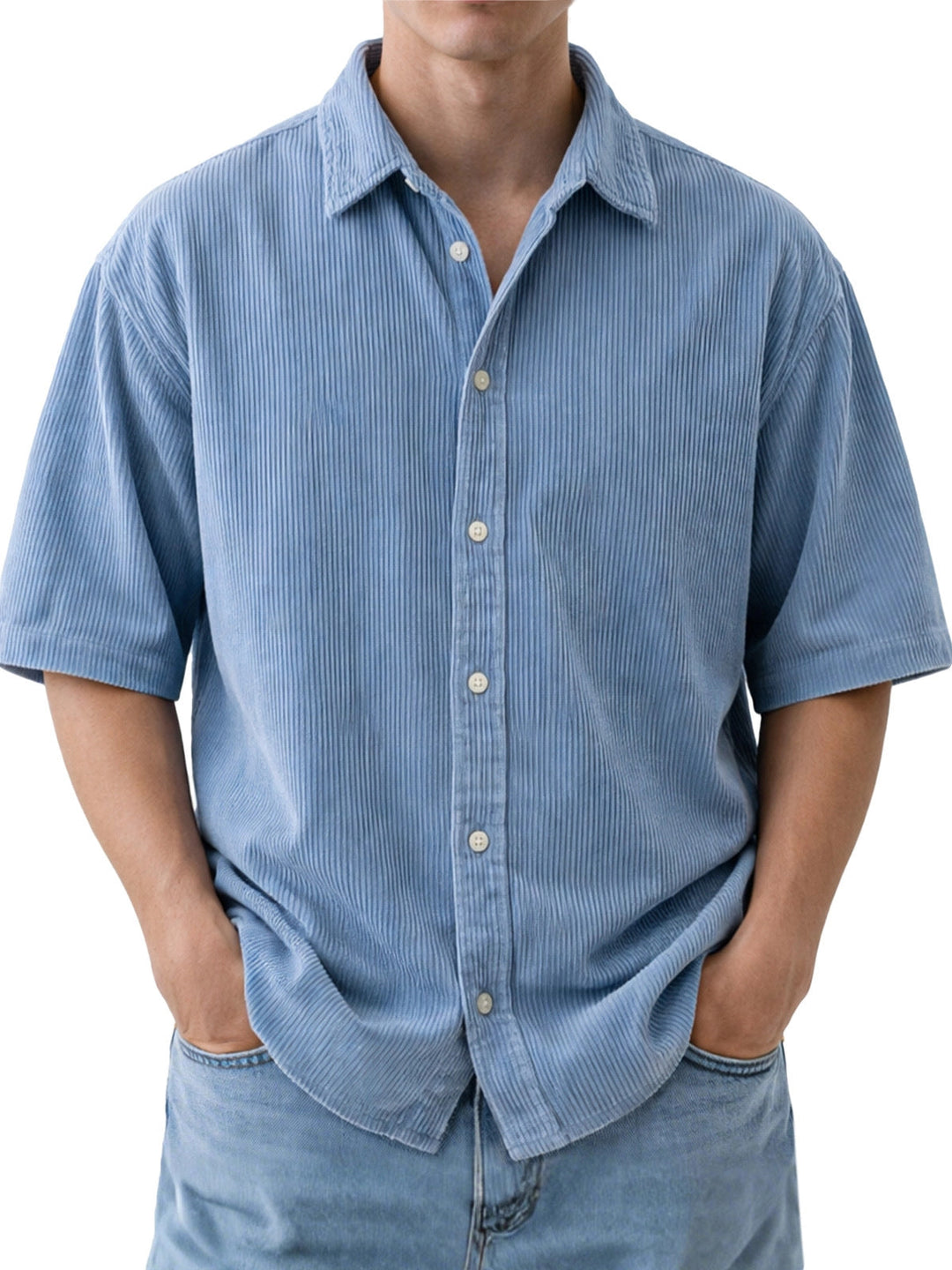Camicia uomo casual, maniche corte e vestibilità ampia con texture a coste per massimo comfort.