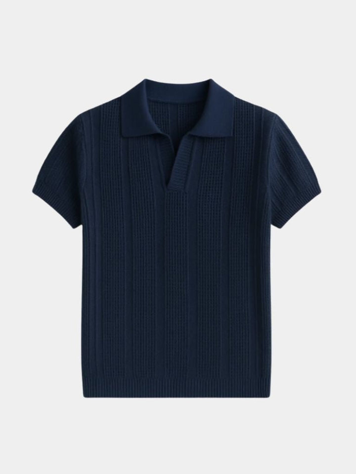 Maglia polo uomo avorio, look moderno, colletto a costine, perfetta per stile primavera estate.